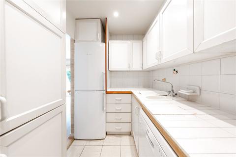 12 Hanover Steps, London, W2 2YG