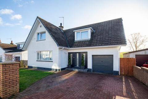 85 Hillend Road, Clarkston, Glasgow, G76 7XT