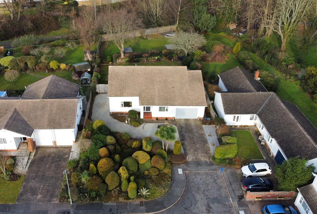 The Coppice, Dawlish, EX7 3 bed detached bungalow for sale £615,000