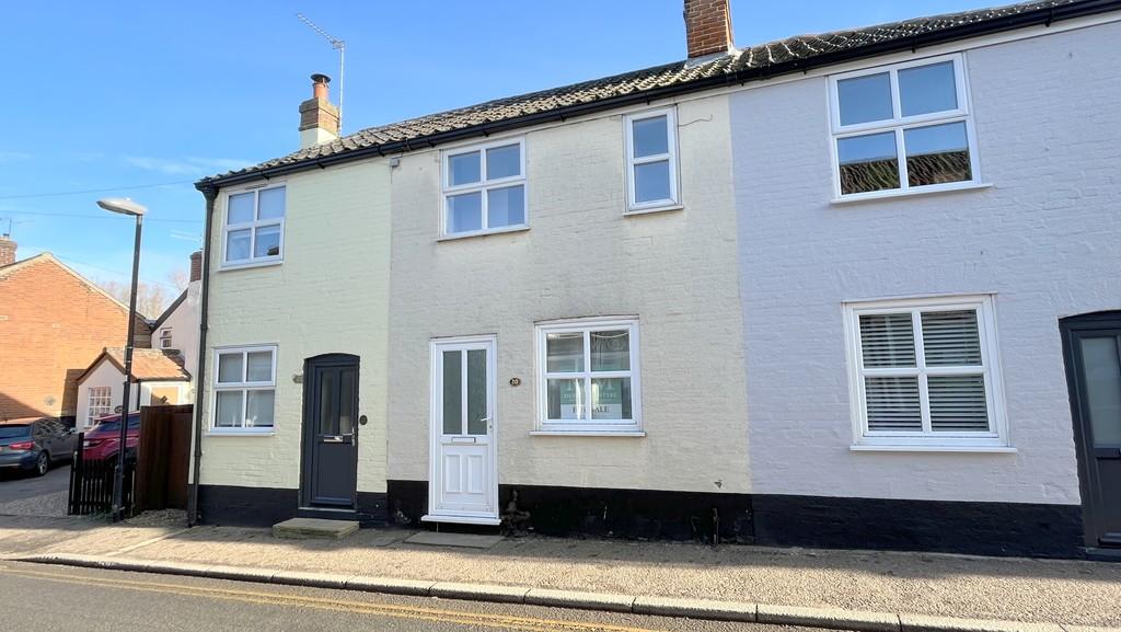Bridge Street, Loddon 2 bed terraced house for sale £205,000