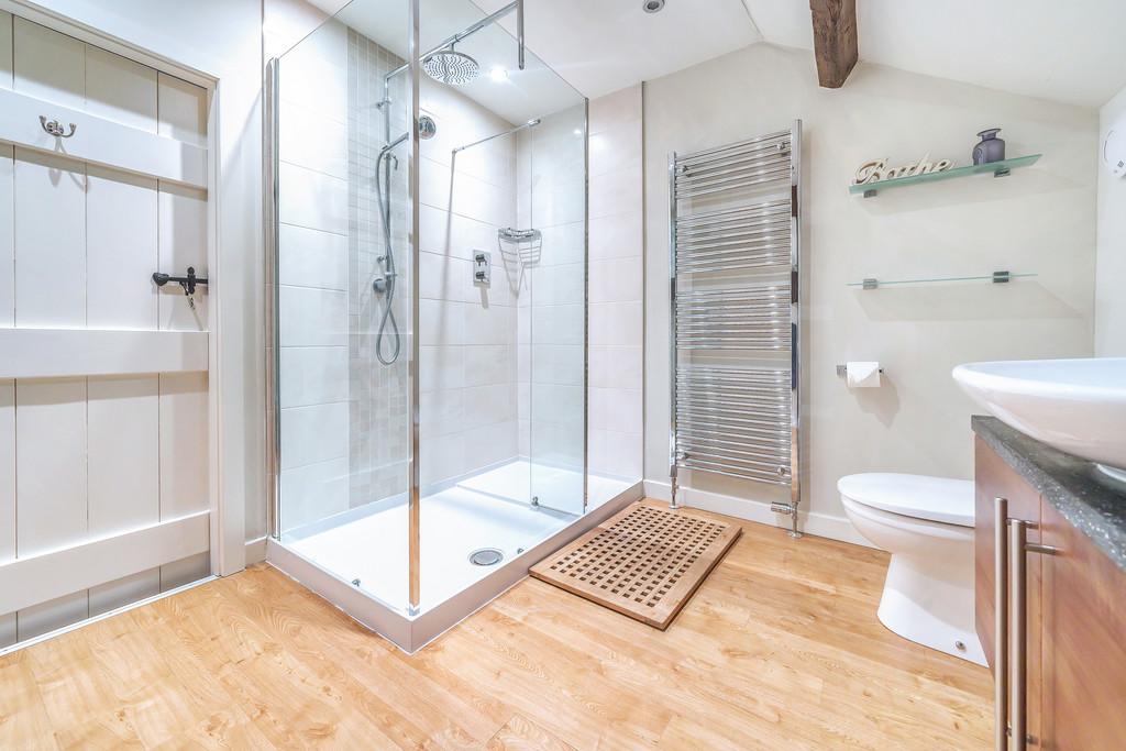 En-Suite Bedroom Five