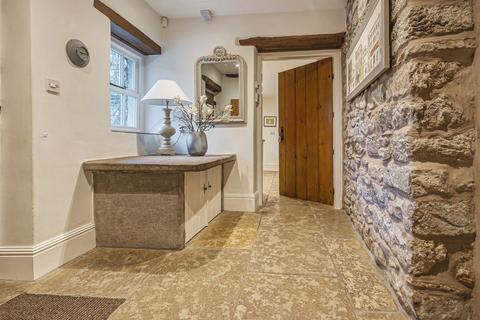 5 bedroom farm house for sale, Old Parsonage Farmhouse, Beetham, Milnthorpe, Cumbria LA7 7AL
