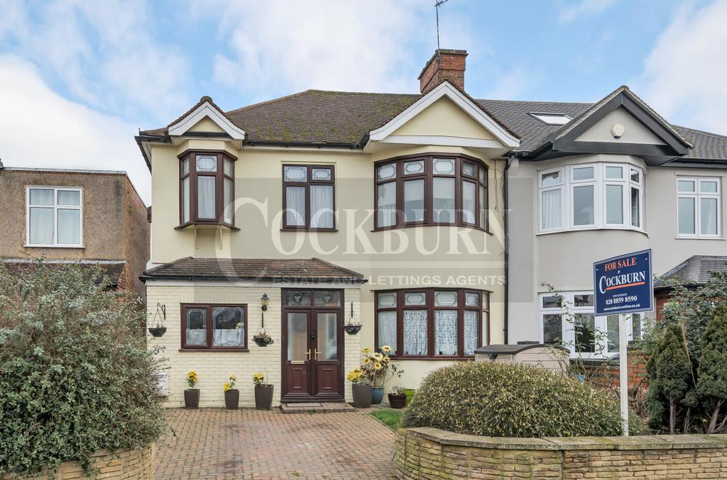 Broad Lawn, London, SE9 4 bed semidetached house £675,000