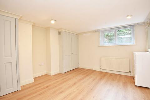 1 bedroom apartment to rent, Leeds Road, Harrogate, HG2 8BQ