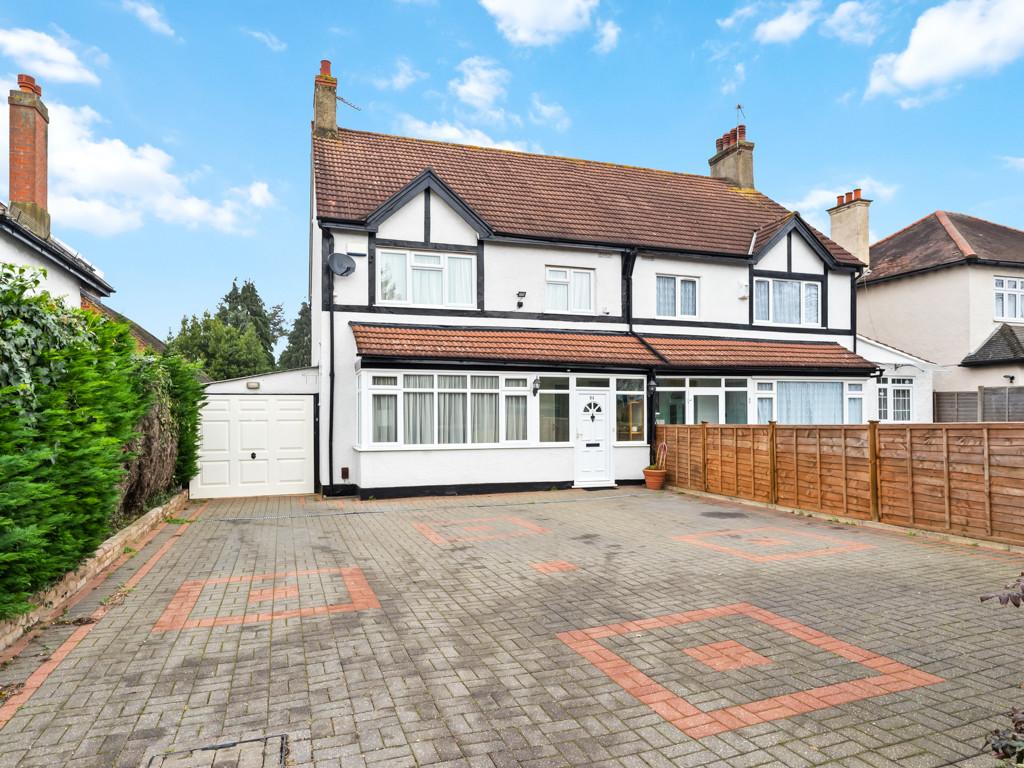 Croydon Road, Beddington 3 bed semidetached house for sale £595,000