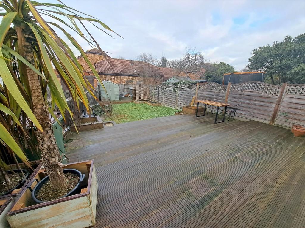 Bute Gardens West, Wallington 2 bed for sale £347,500