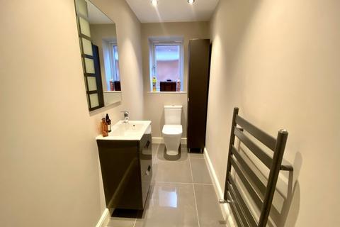 11 Fishers Drive, Shirley, Solihull, B90 1QH