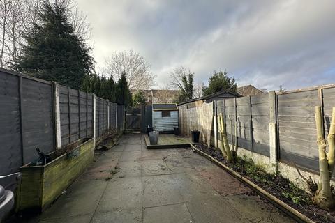 2 bedroom terraced house to rent, 2 Abbeydale Gardens Worsley