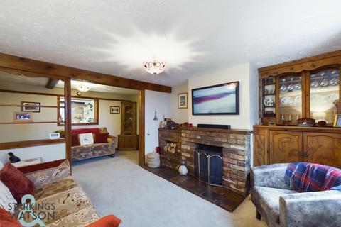 4 bedroom cottage for sale, Ditchingham Dam, Ditchingham, Bungay