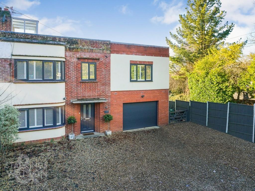 Low Road, Hellesdon, Norwich 5 bed semidetached house for sale £635,000