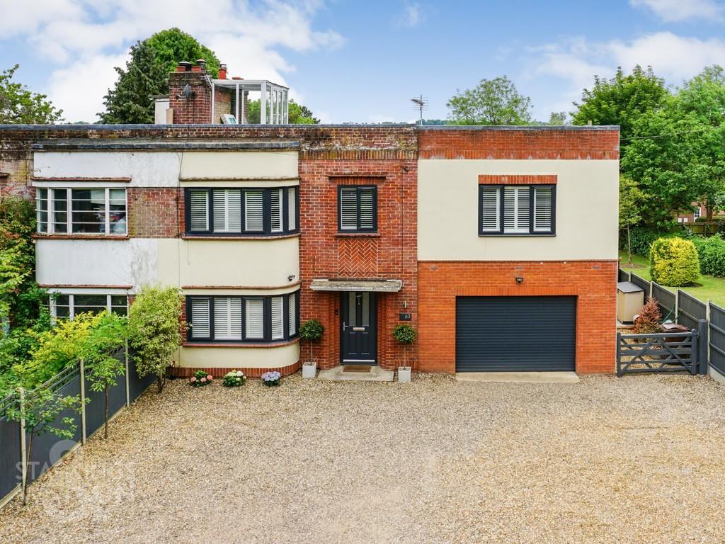 Low Road, Hellesdon, Norwich 5 bed semidetached house £565,000