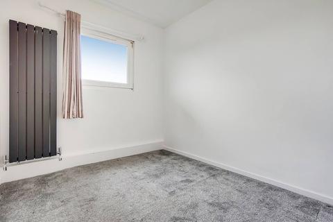 Flat 27, Doughty Court Prusom Street, London, E1W 3RT
