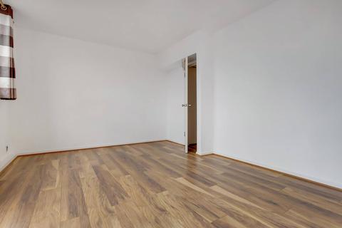 Flat 27, Doughty Court Prusom Street, London, E1W 3RT