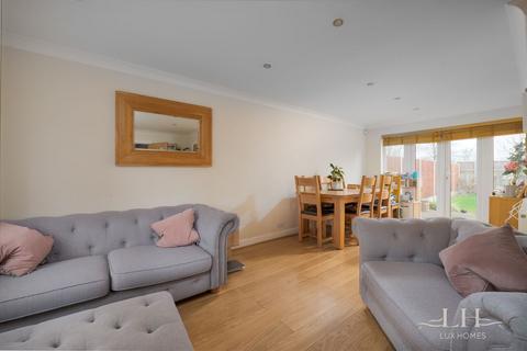 1, Mill View Baker Street, Orsett, Grays, RM16 3NR