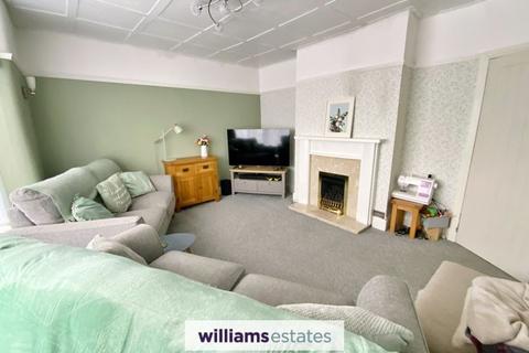49 Handsworth Crescent, Rhyl, LL18 4HP