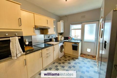 49 Handsworth Crescent, Rhyl, LL18 4HP