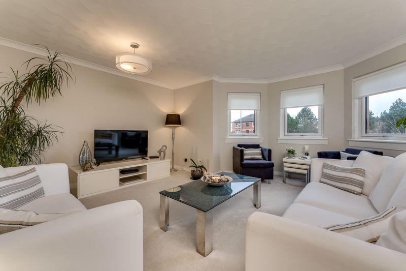 18d Powmill Gardens, Prestwick KA9 2NZ 2 bed flat £140,000