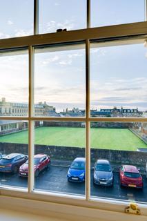 2 bedroom apartment to rent, 3E Cassillis Street, Ayr, KA7 1DN