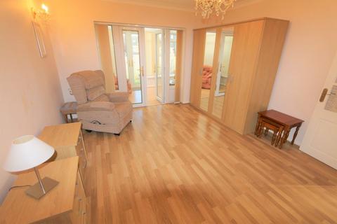 9 Inglenook Drive, Birmingham, B20 2EH