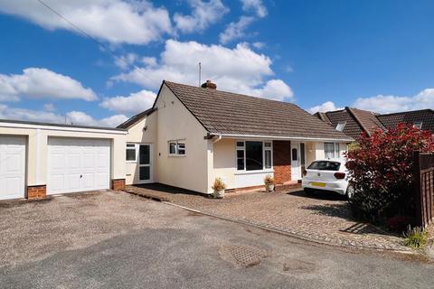3 bedroom detached bungalow for sale - Orchard Close, Taunton