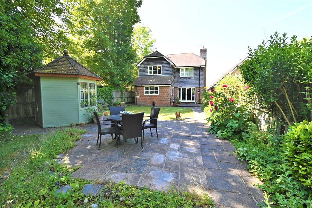 Crown Lane, Old Basing, Basingstoke, Hampshire, RG24 4 bed detached