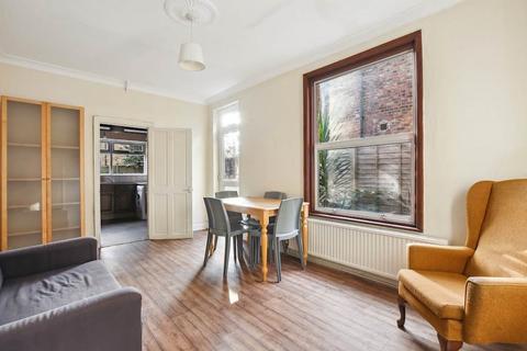 3 bedroom house for sale, Woodside Road, Wood Green