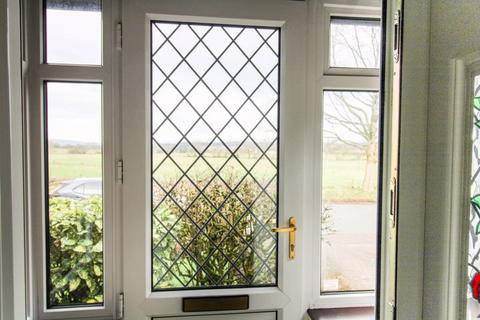 125 Armshead Road, Werrington, Stoke-on-trent, ST9 0EL