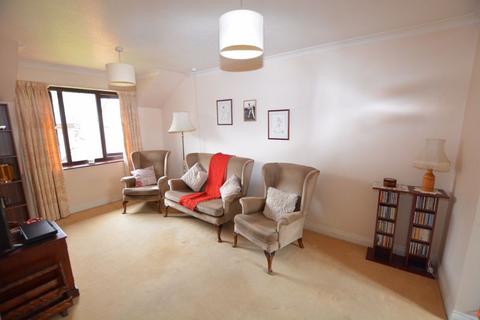 1 bedroom retirement property for sale, Windsor Close, Northwood Hills