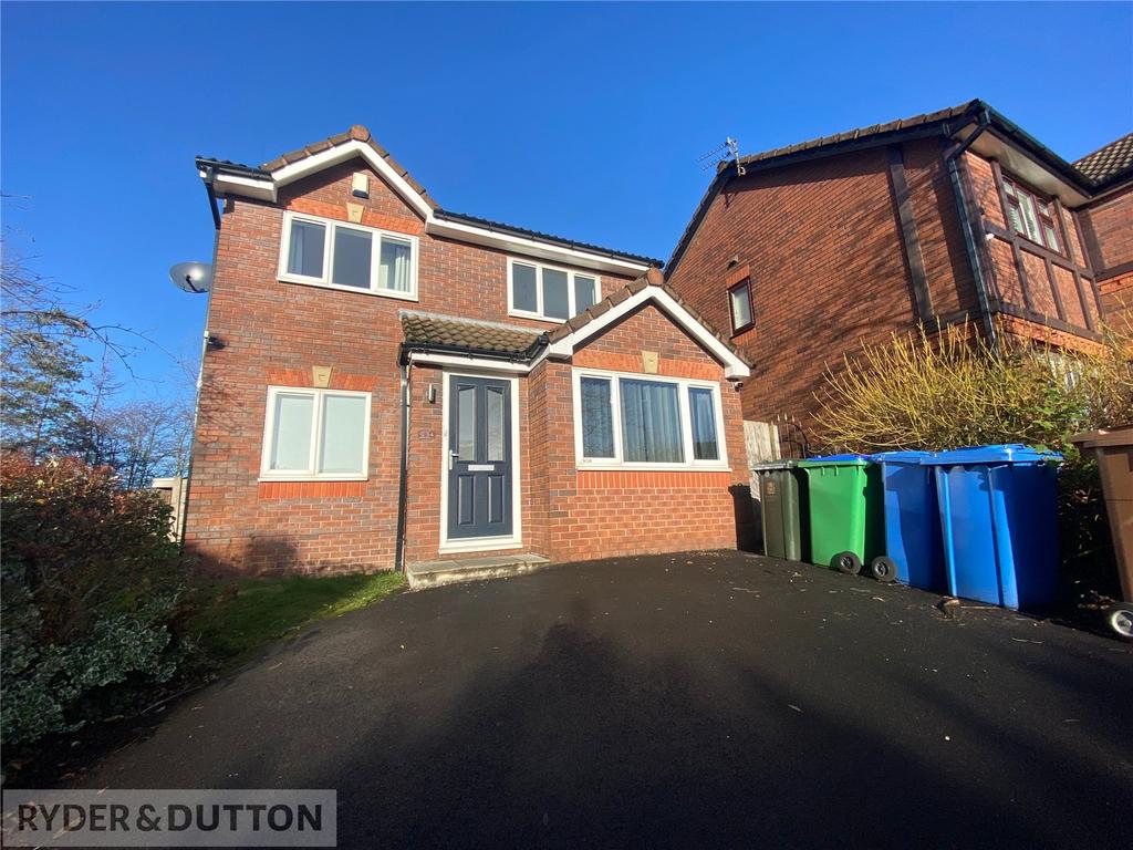 Walsingham Avenue, Alkrington... 4 bed detached house £1,500 pcm (£