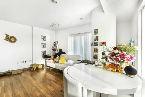 1 bedroom apartment for sale, High Street, London, E15