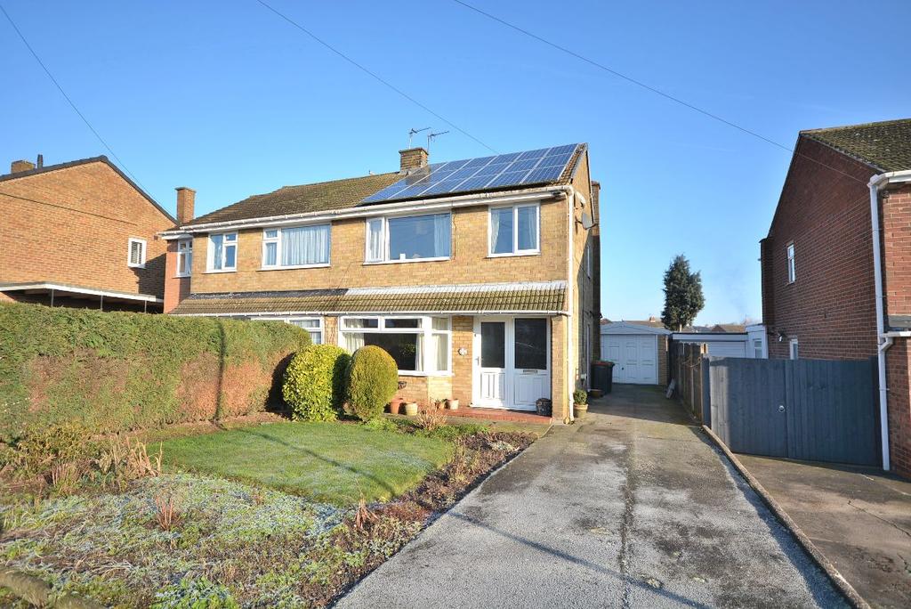 Shortwood Avenue, Hucknall 3 bed semidetached house for sale £220,000