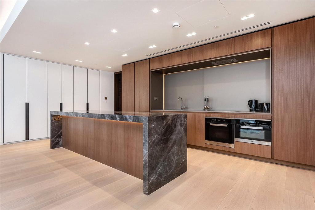 Kitchen/ Reception