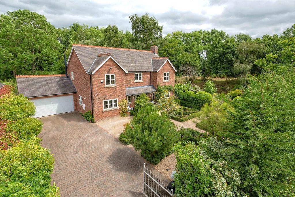 Chester Road, Tattenhall, Chester, CH3 4 bed detached house for sale £850,000