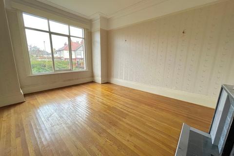 8 Carrs Crescent, Formby, Liverpool, L37 2EU