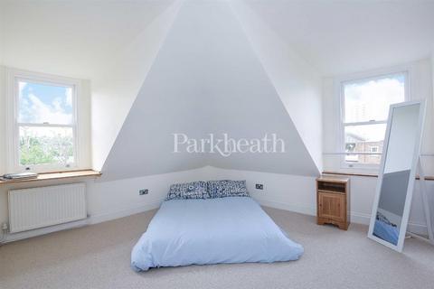 Flat 8, 3 Tasker Road, London, NW3 2YR