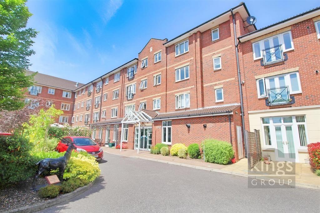 Deercote, Turners Hill, Cheshunt... 1 bed retirement property for sale