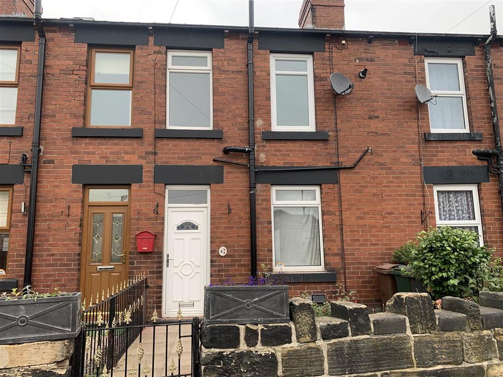 Thorntree Lane, Barnsley 2 bed terraced house £625 pcm (£144 pw)
