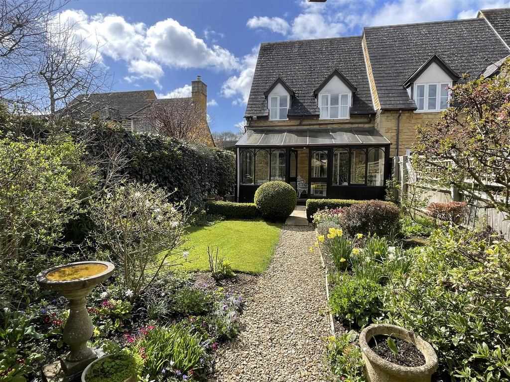 Garden 2.JPG