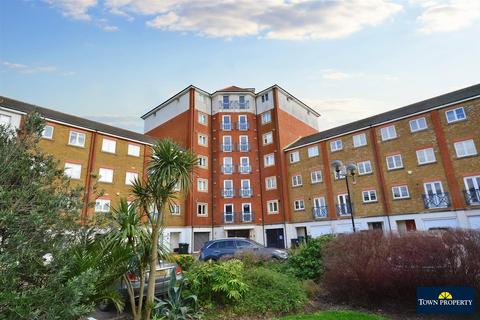 2 bedroom flat for sale - Dominica Court, Eastbourne