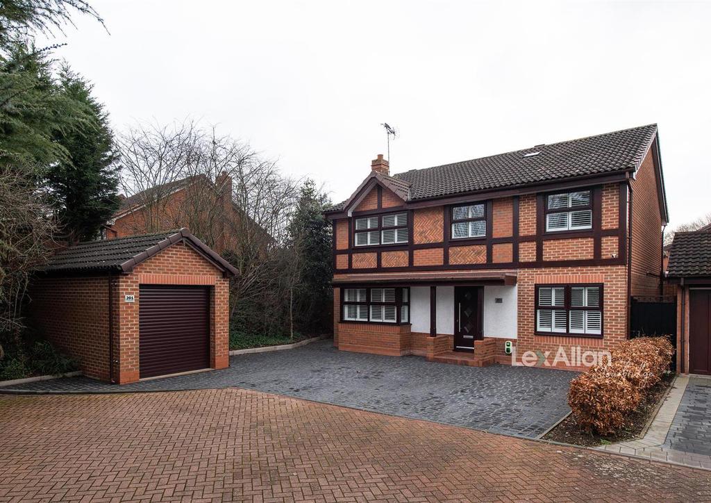 Enville Road, Wall Heath, Kingswinford 4 bed detached house £625,000