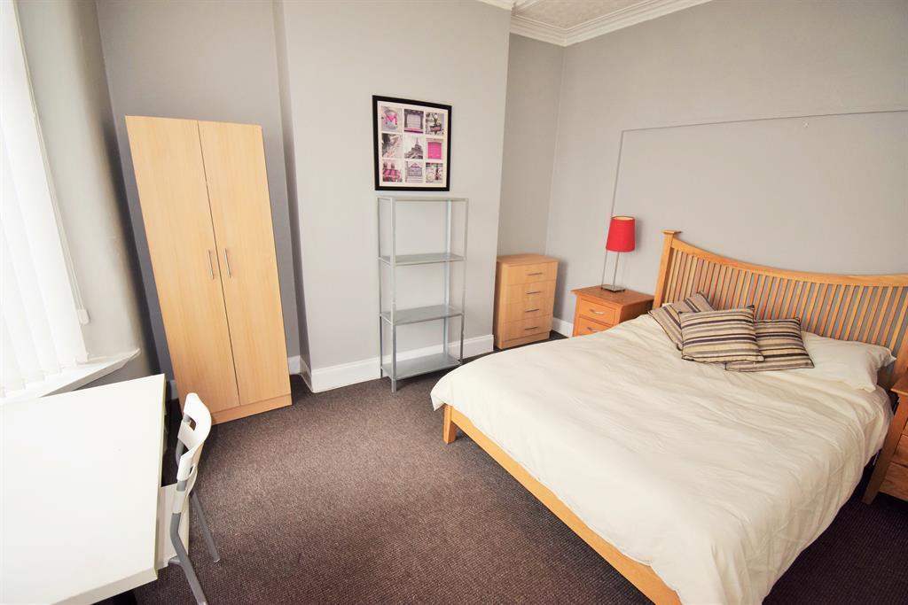 Princes Road, Middlesbrough, TS1 4BG 4 bed private hall to rent £412