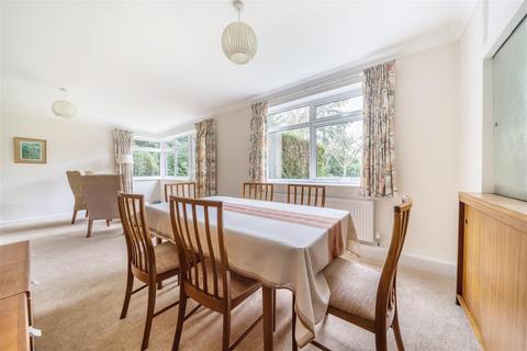 2, Eversleigh Buckingham Close, Guildford, GU1 1TR
