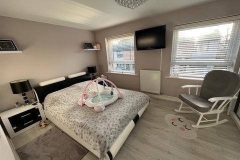 23 Pym Walk, Nottingham, NG3 2GQ