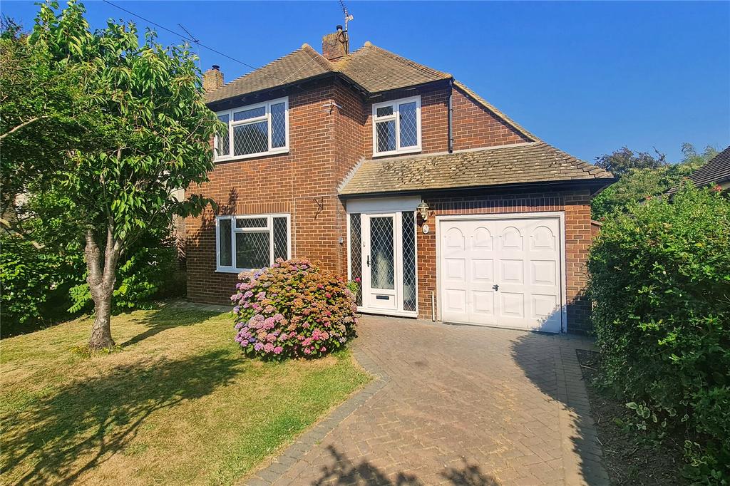 Cove Road, Rustington, Littlehampton, West Sussex 3 bed detached house