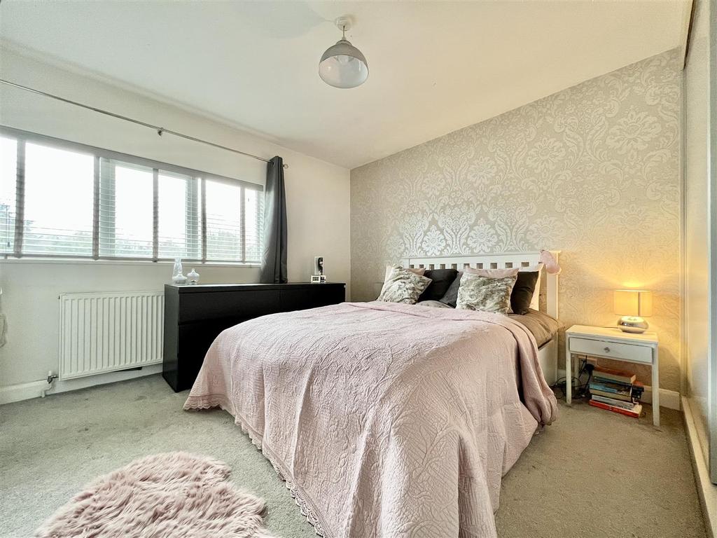 468 B1 CCD-92 E4-42 A0-9 BDE-5 B7 CDFE77 CB5.jpeg