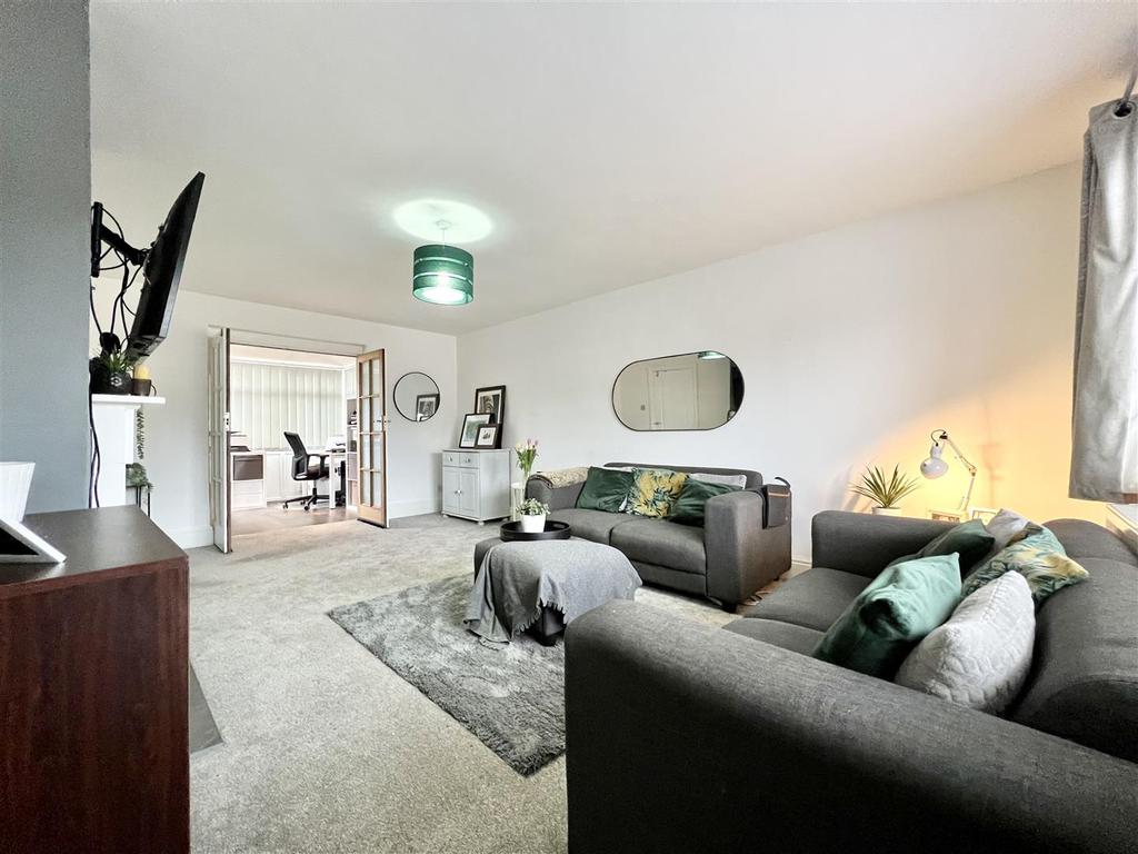 4 E773 C3 A-5 E11-470 C-83 A7-747354 F4 B6 BB.jpeg