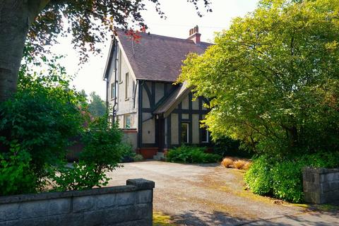 5 bedroom detached house for sale, The Drive, Ulverston