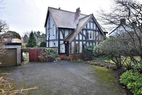 5 bedroom detached house for sale, The Drive, Ulverston