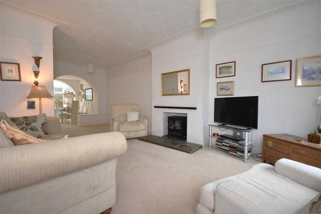 Ashtree Croft, Willaston, Neston 3 bed semidetached house £325,000
