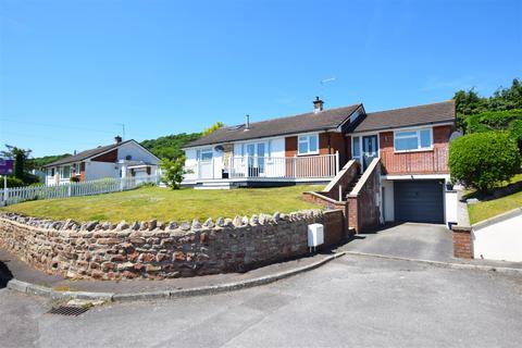 4 bedroom detached bungalow for sale - The Close, Weston In Gordano